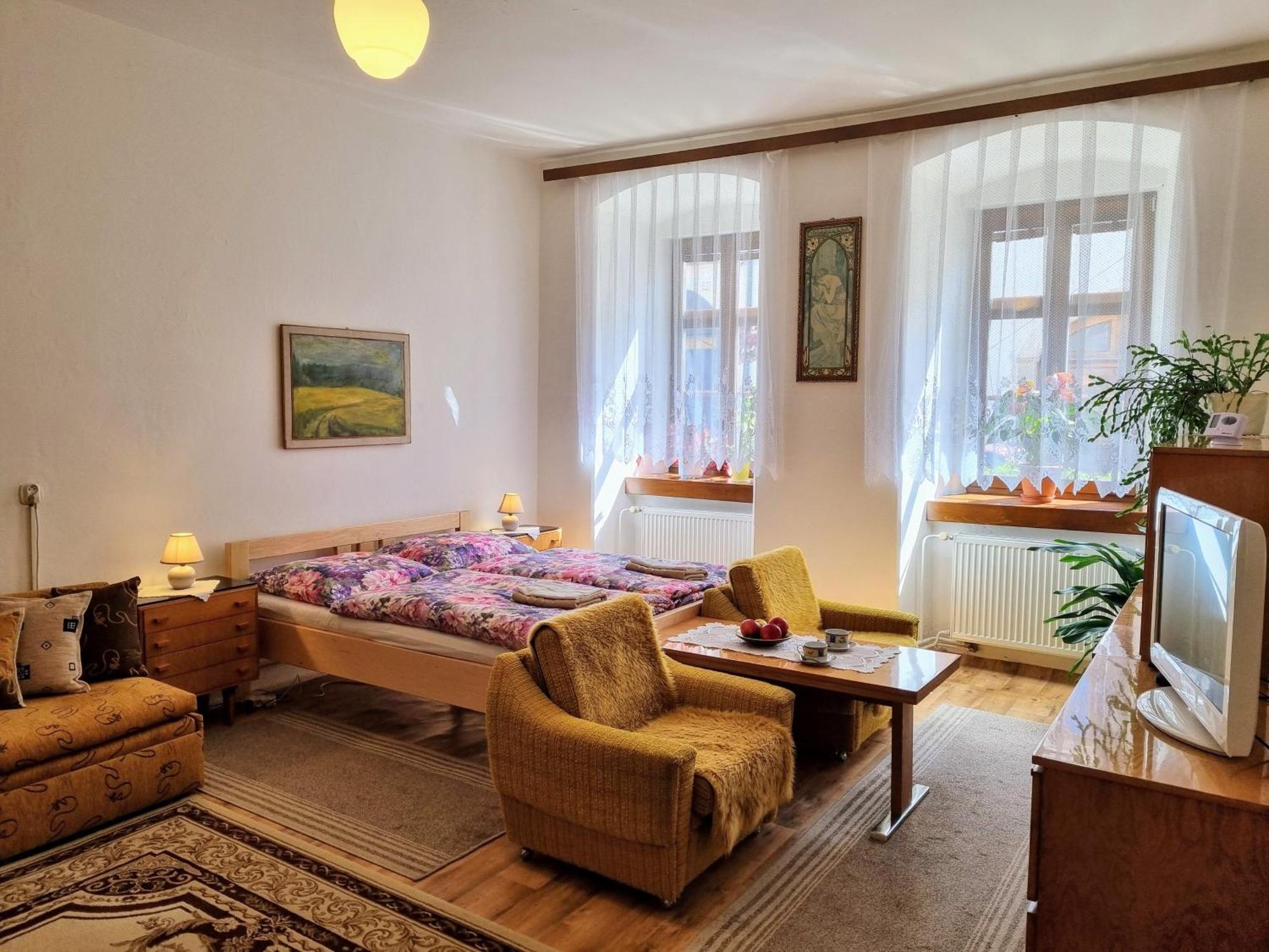 Apartment In A Historical House In The Center Of Levoca Exterior photo
