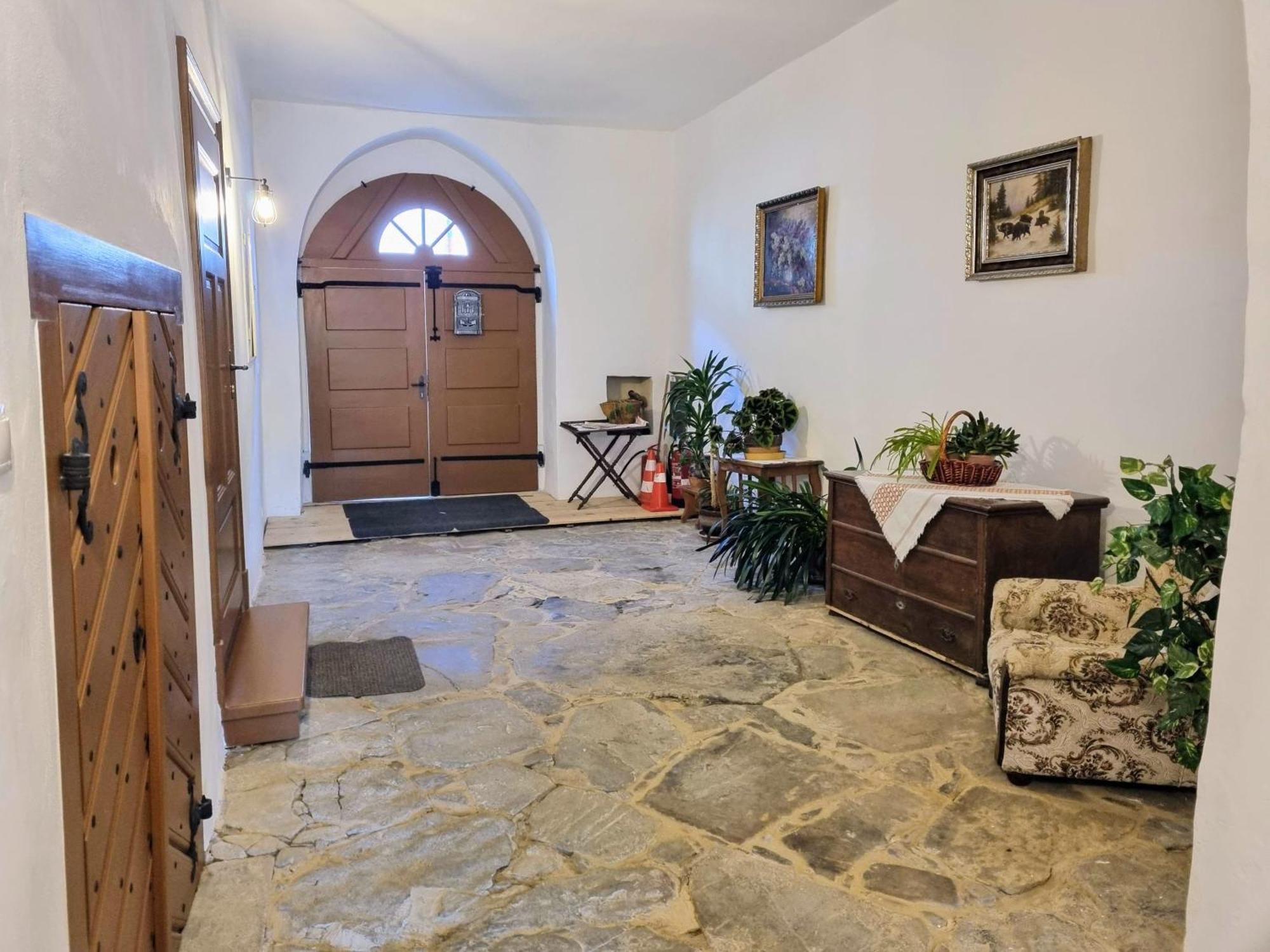 Apartment In A Historical House In The Center Of Levoca Exterior photo
